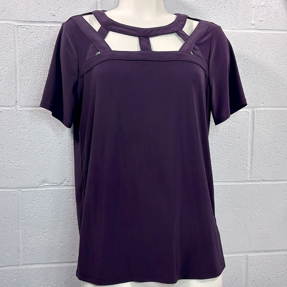 AUW Plum purple shortsleeved top​​​​​​​​​